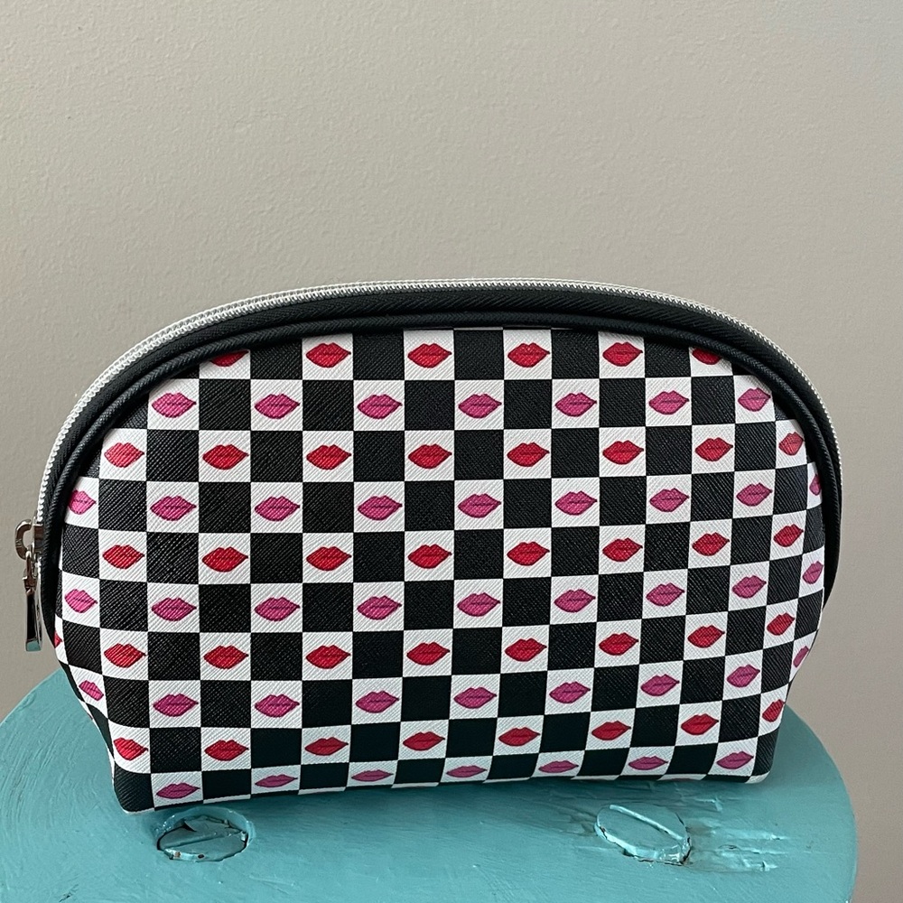 Izak New York Pink Red Lipstick Printed Cosmetic Case Zippered Bag